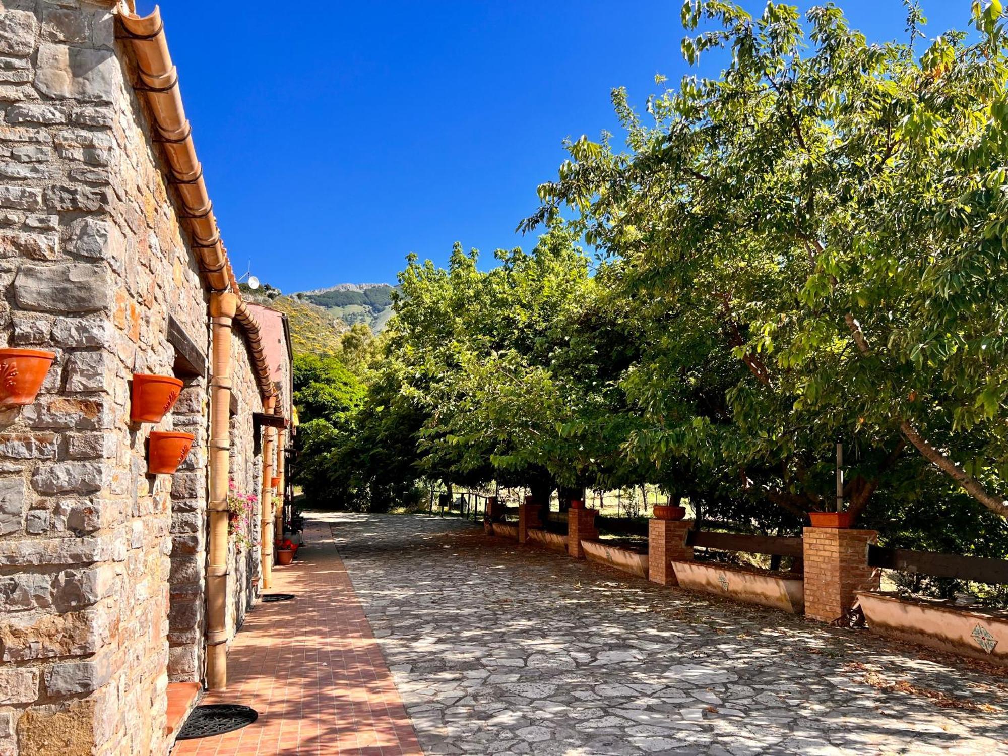 Mandra Chiusilla Villa Collesano Екстериор снимка